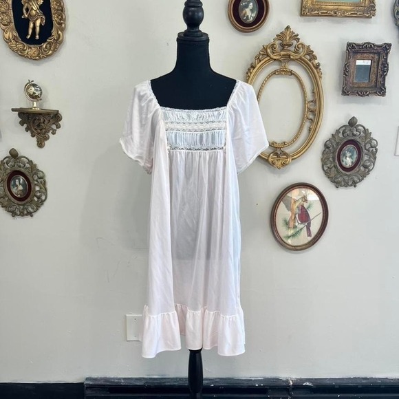 First Lady Other - First Lady Vintage Pink Lace Smocked Nightgown Size 2X